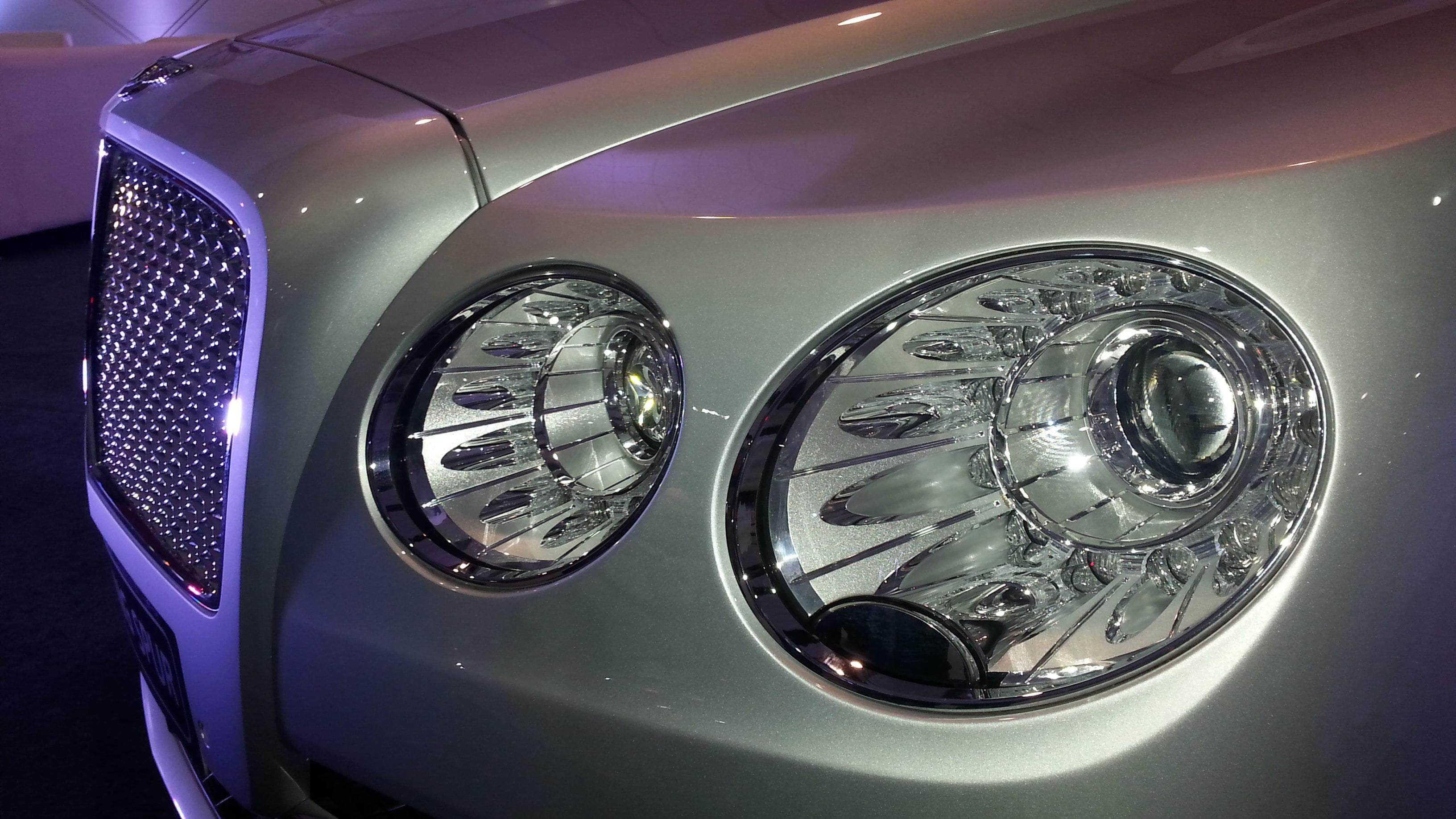 Cleaning Car Headlights: Everything You Need to Know